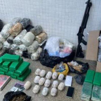 Rondesp Atlântico desmonta base de facção e apreende 1,8 mil trouxas de maconha