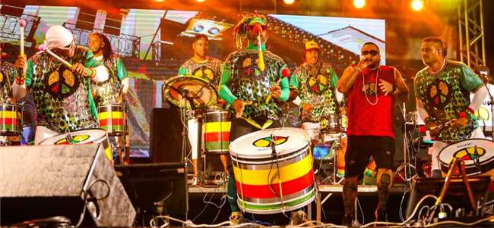 Shows de Edson Gomes e da Banda Olodum marcam programação do Novembro Negro em Ilhéus