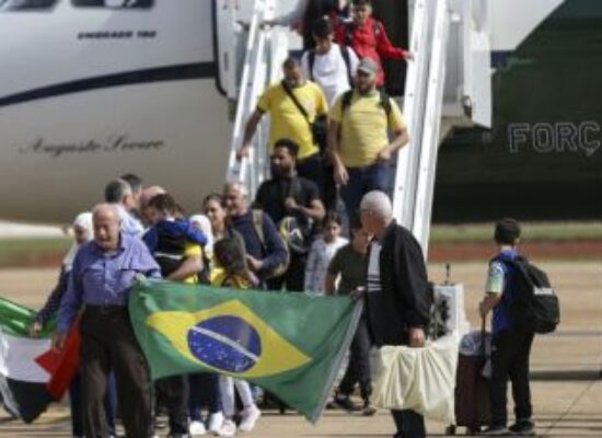 Pela 1ª vez, brasileiros que estavam na Cisjordânia são resgatados