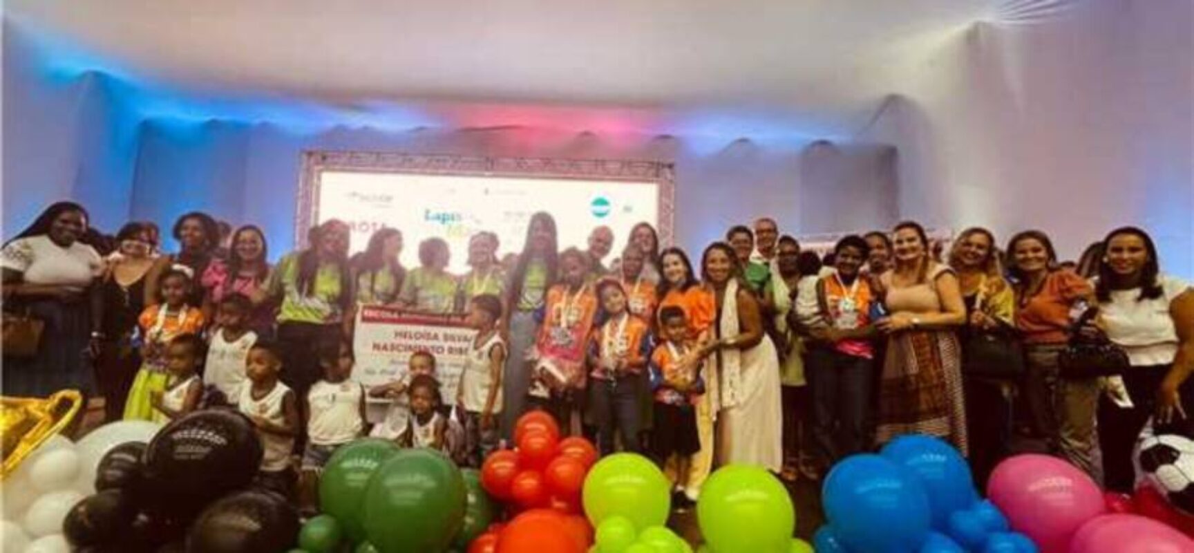 Rota Transportes é uma grande parceira do Projeto Lápis na Mão, no Sul da Bahia