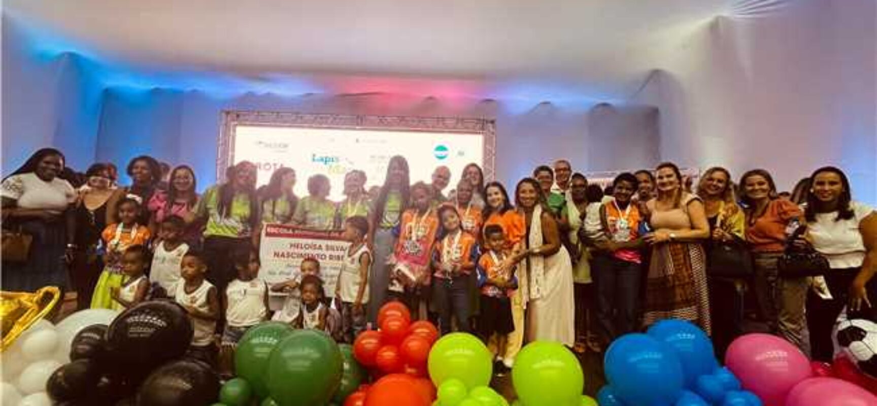 13ª edição do Projeto Lápis na Mão premia estudantes e escola da rede municipal de Ilhéus