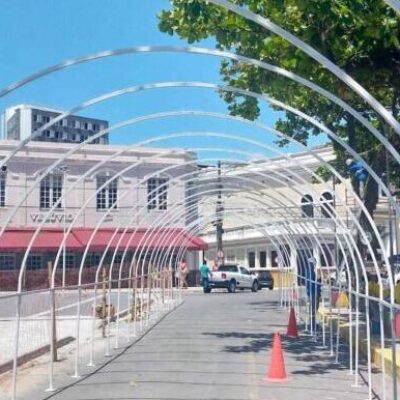 Centro Histórico de Ilhéus começa a receber iluminação especial para as festas de fim de ano
