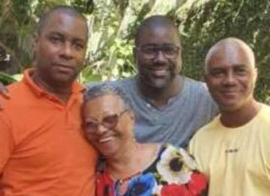 ILHÉUS: Morre d. Maria Rita dos Santos, mãe do secretário de esportes, Luiz Carlos Escuta