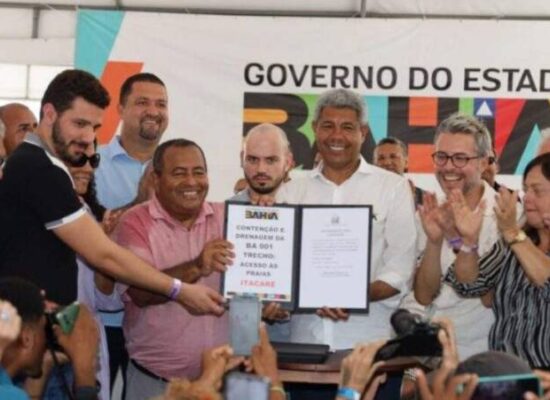 Jerônimo entrega reforma do mercado municipal de Itacaré, inaugura obras e autoriza novos investimentos