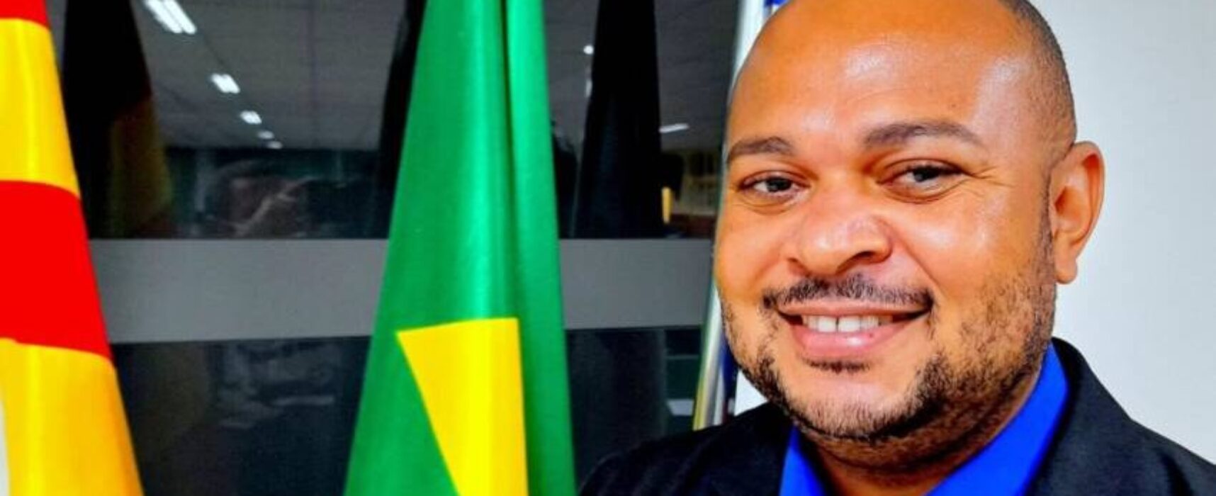 VEREADOR EDERJÚNIOR SOLICITA REQUALIFICAÇÃO DA PRAÇA DO ALTO SOLEDADE