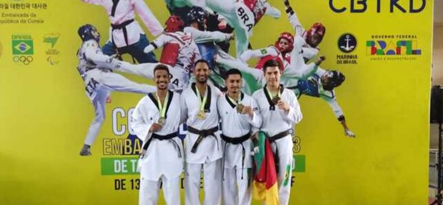 Atletas de Ilhéus medalham em competição nacional de Taekwondo