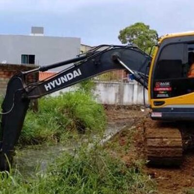 Prefeitura de Ilhéus reforça limpeza e atualiza dados sobre famílias afetadas pelas chuvas