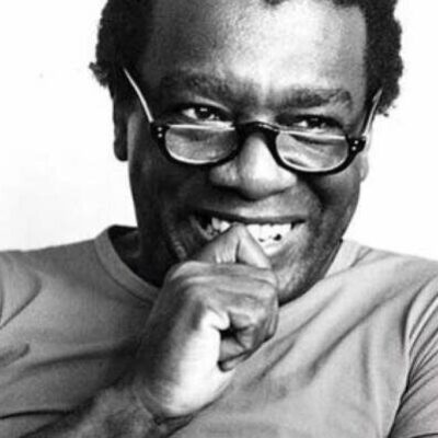 Baiano Milton Santos vai receber estátua em São Paulo