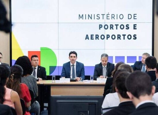 Ministério de Portos e Aeroportos divulga primeira fase de plano para descontos em 2024