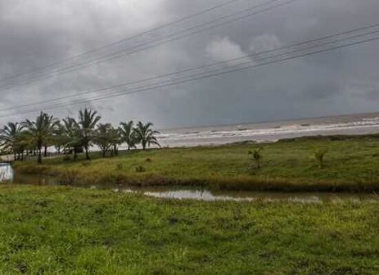 Defesa Civil emite alerta de chuvas em Ilhéus; previsão aponta 91 milímetros até quinta-feira (21)