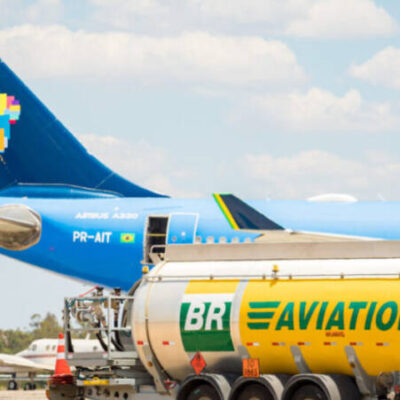 Petrobras reduz em 6% preço médio de querosene de aviação