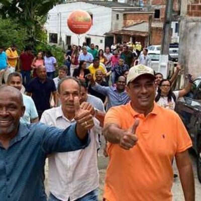 Prefeito Mário Alexandre visita 1ª Travessa Luiz Gama e entrega pavimentação à comunidade