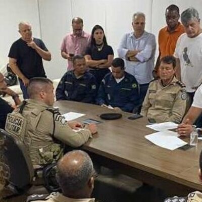 Gabinete de Crise define ações para minimizar danos causados pelas fortes chuvas em Ilhéus