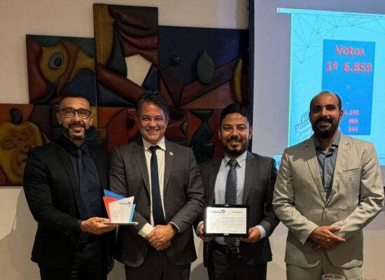 Uesc e Cepedi ganham prêmio TI-Bahia 2023