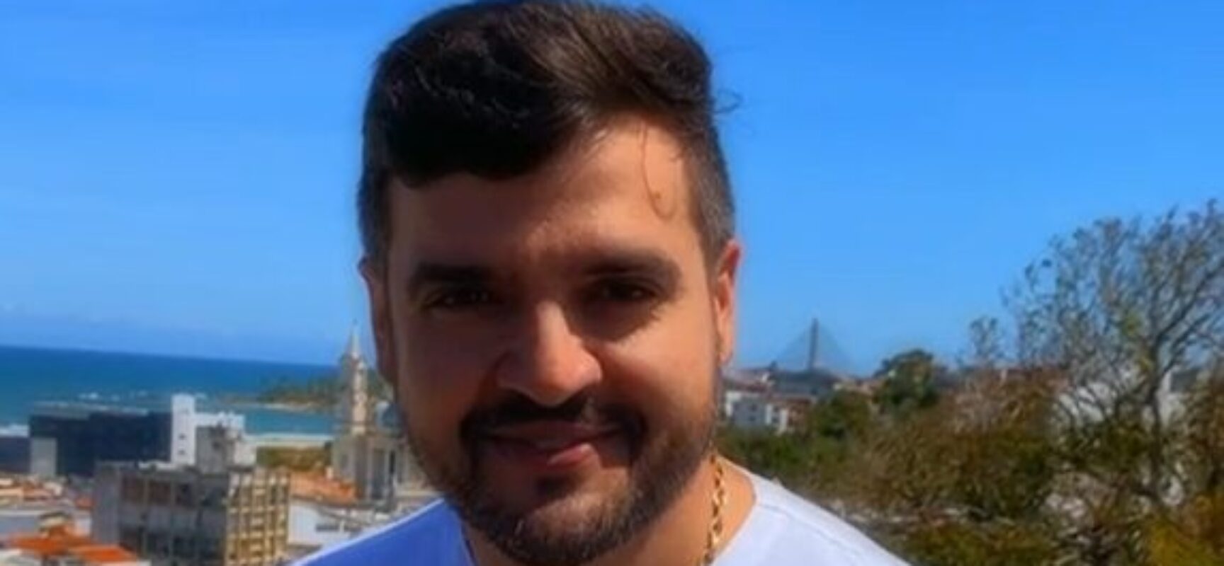 VALDERICO JUNIOR DESEJA ANO NOVO DE REALIZAÇÕES E PROSPERIDADE À POPULAÇÃO DE ILHÉUS