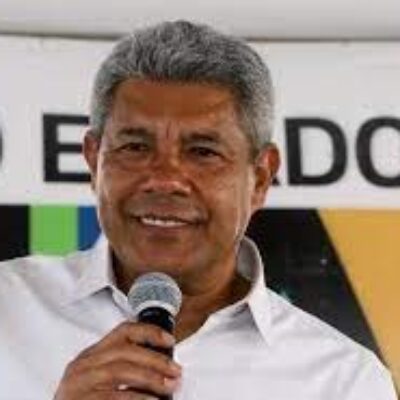 Em Ubaitaba, Jerônimo inaugura DT, entrega pavimentação de ruas e equipamentos de saúde