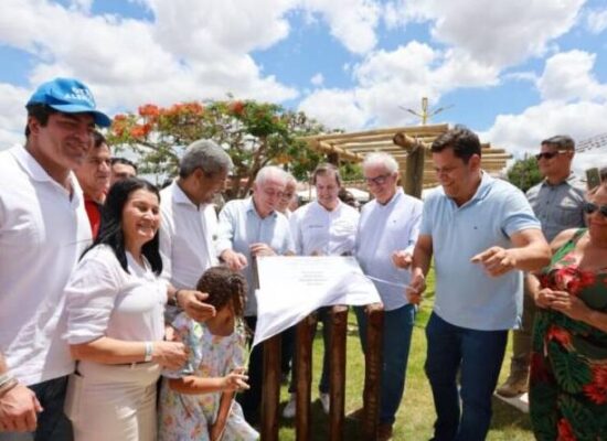 Jerônimo inaugura obras e autoriza novos investimentos para Ruy Barbosa