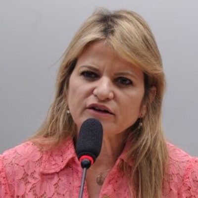 Proposta aprovada revoga portaria sobre repasses federais para assistência social