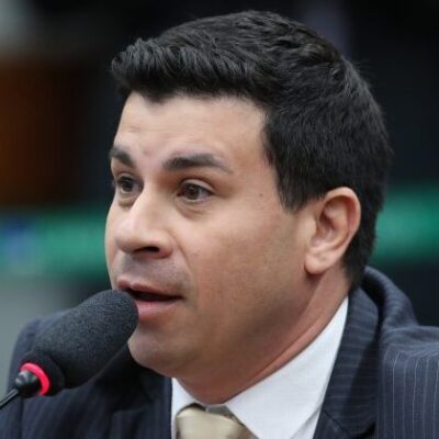 Comissão aprova regulamentação de política nacional de economia solidária