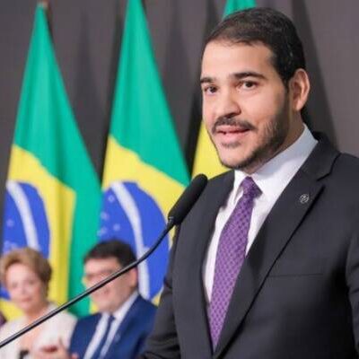 Atos do 8 de Janeiro refletem necessidade de regulação das redes sociais, diz advogado-geral da União