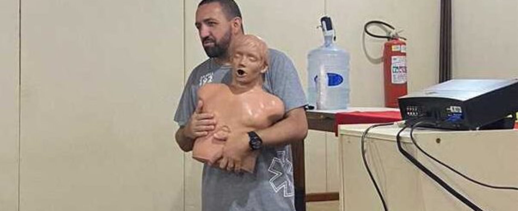 Profissionais da Saúde participam de oficina sobre suporte básico e avançado de vida