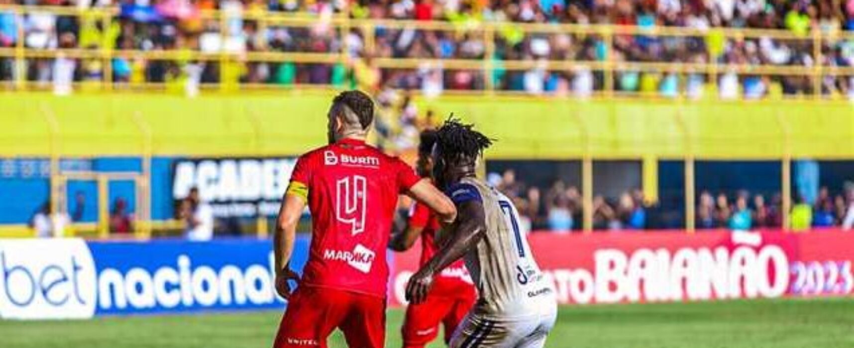 De cara nova: Estádio Mário Pessoa está apto para sediar partidas do Baianão e da Copa do Brasil
