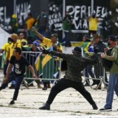 Um ano após tentativa de golpe, STF mantém 66 presos