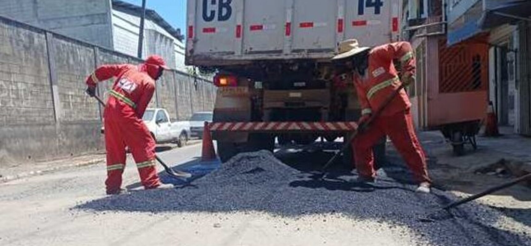 Ilhéus não registra chuva nas últimas 24h e Prefeitura retoma operação tapa-buracos na cidade