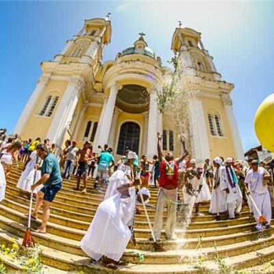 Lavagem das Escadarias da Catedral é retomada em Ilhéus; festa acontece nesta quinta (18)