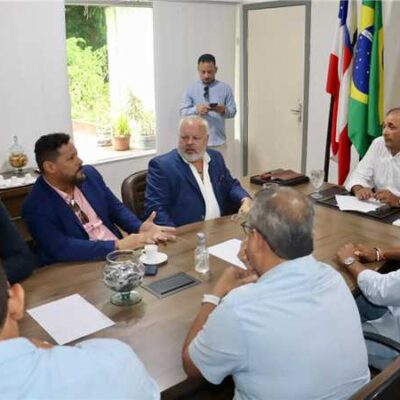 Prefeitura e Codeba discutem andamento de projetos para Zona Norte de Ilhéus