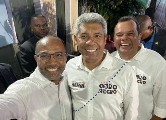 Bebeto Galvão participa de lançamento do Carnaval Ouro Negro e solicita apoio do Estado para blocos afro de Ilhéus