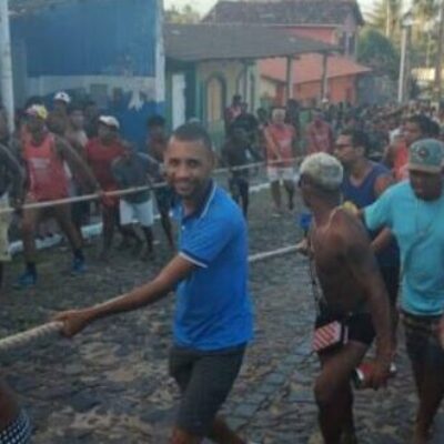 Thiago Raposo Participa da Puxada do Mastro em Ilhéus