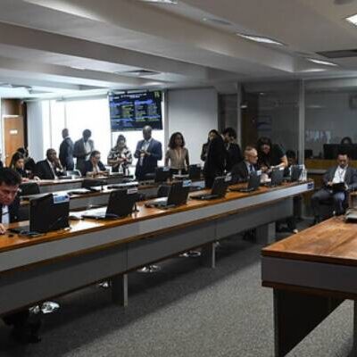 CCJ do Senado reduz prazo de inelegibilidade previsto na Ficha Limpa