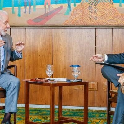 Lula ironiza pedido de Bolsonaro por anistia: “pensou no golpe e não teve coragem”