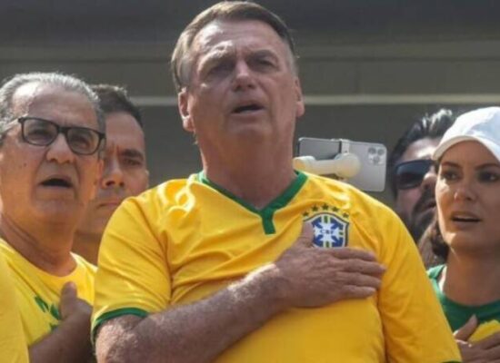 Na Paulista, Bolsonaro pede pacificação política e anistia para os réus pelos atos de 08/01