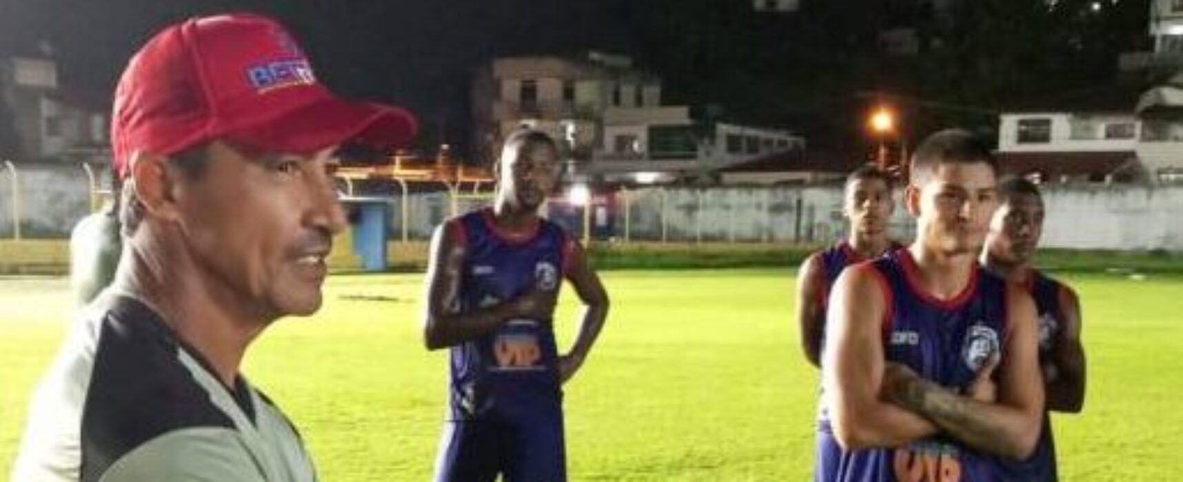 CAMPEONATO BAIANO, “Barcelona busca primeiro objetivo”, garante técnico Betinho