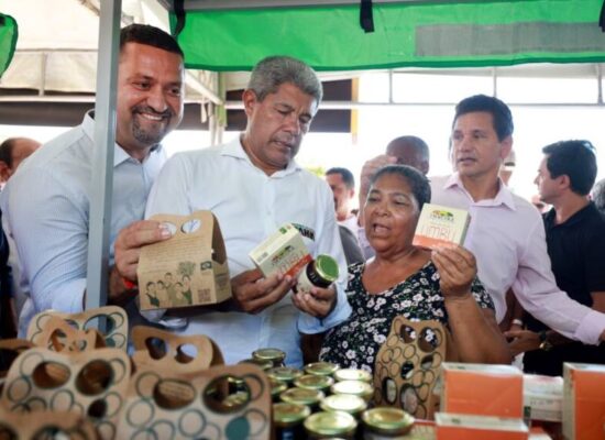 *Em Manoel Vitorino, Governo intensifica apoio aos municípios afetados pela estiagem