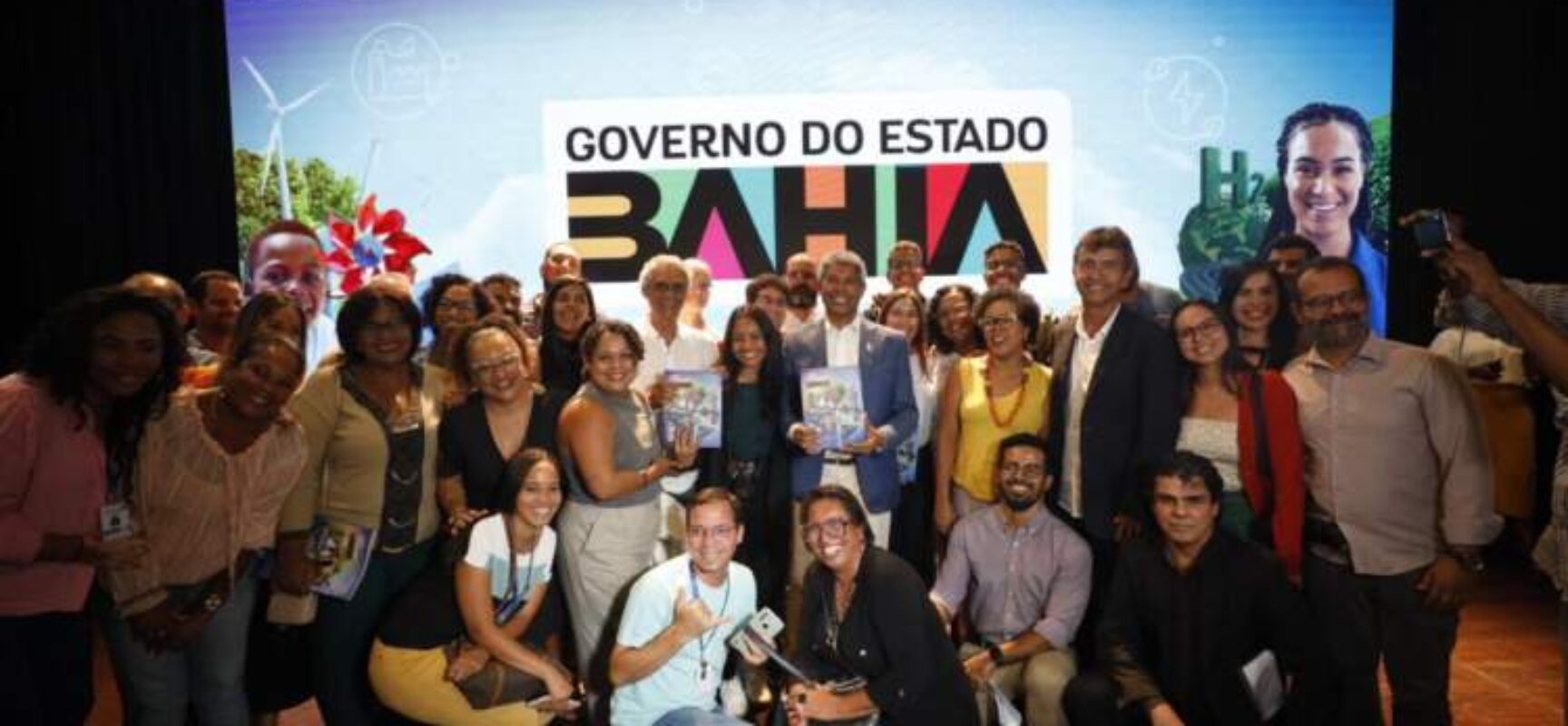 Lançamento da Revista Nova Bahia destaca avanços da gestão estadual