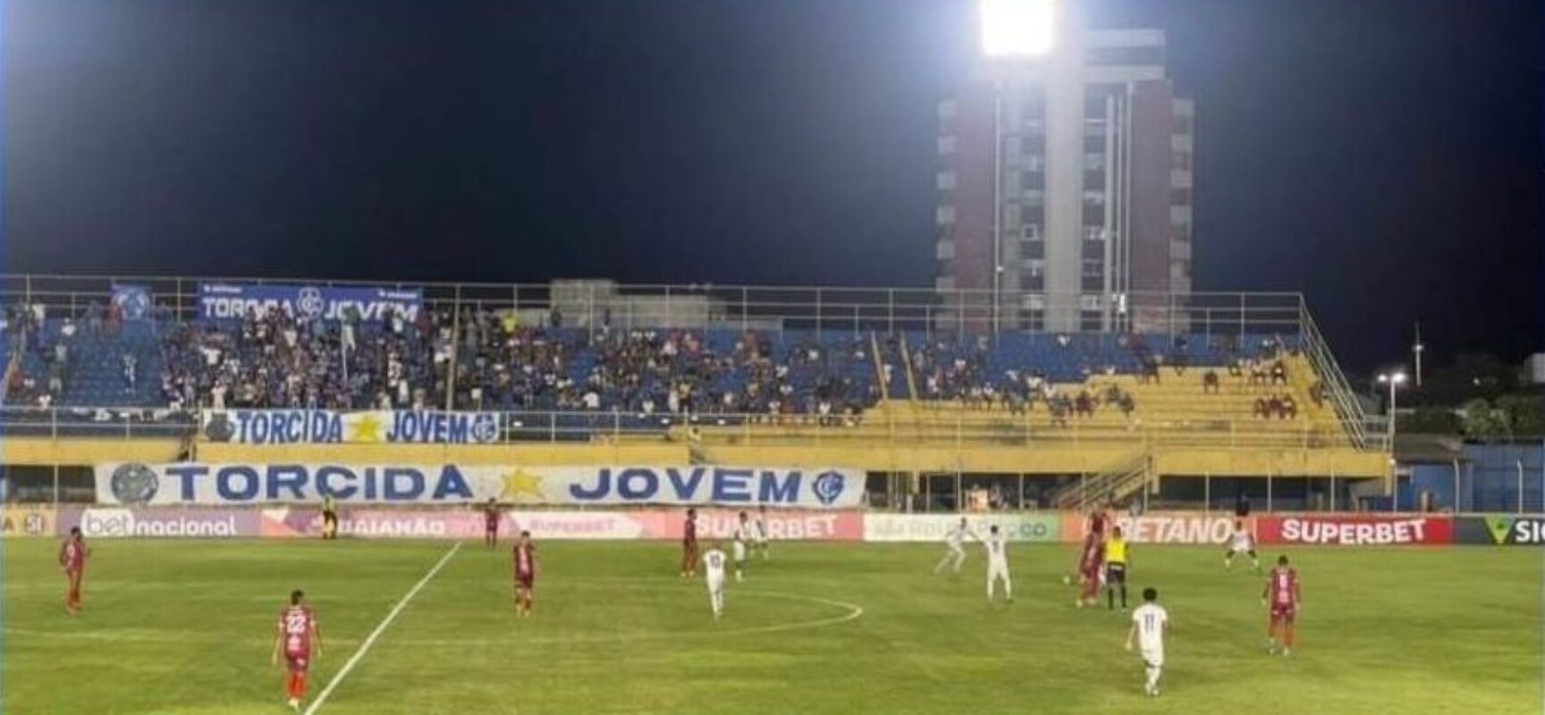 Onça pisa na cabeça do Dragão, assume vice-liderança e coloca o Itabuna na zona de rebaixamento