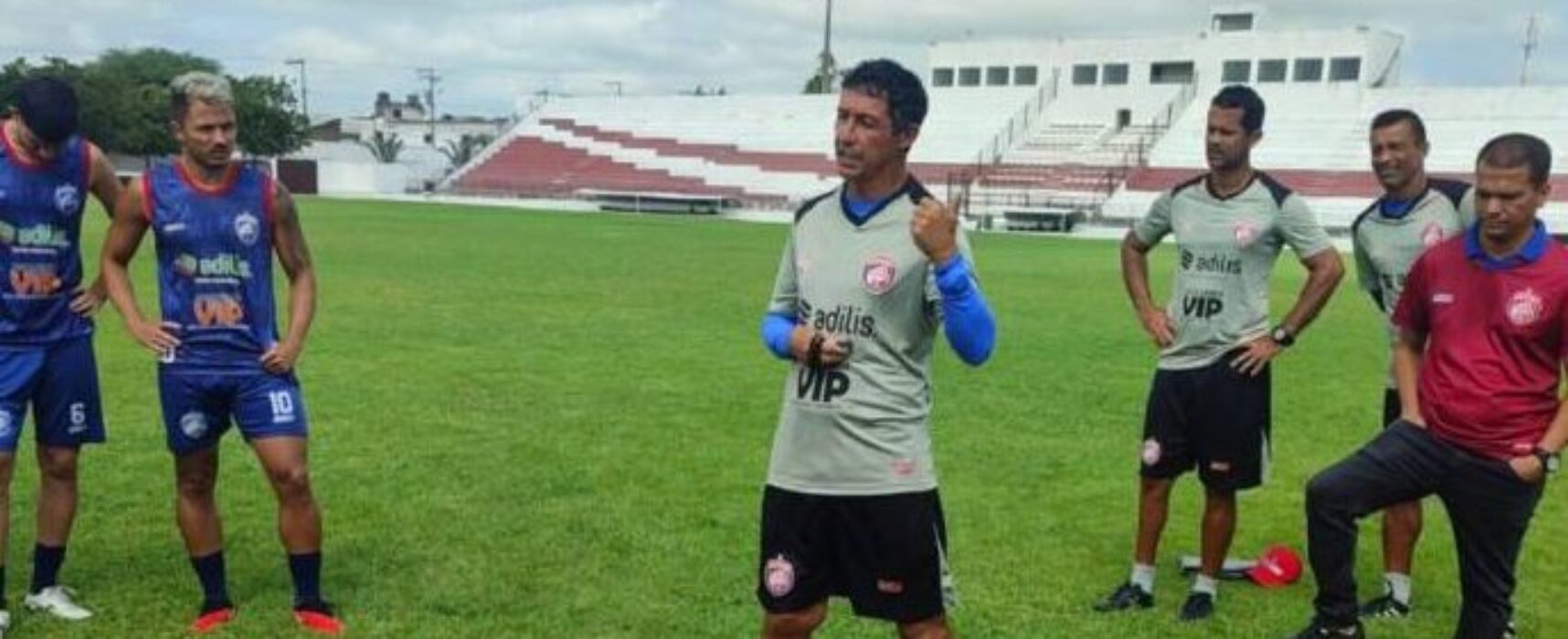 BARCELONA DE ILHÉUS AGORA É BRASIL. Mas, afinal quem é Gilberto Carlos do Nascimento?