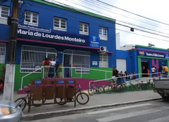 Prefeitura informa ainda haver vagas para a Escola Profissionalizante Maria de Lourdes Monteiro