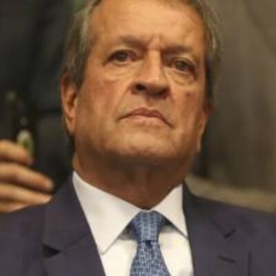 Moraes mantém Valdemar na cadeia e converte prisão em preventiva