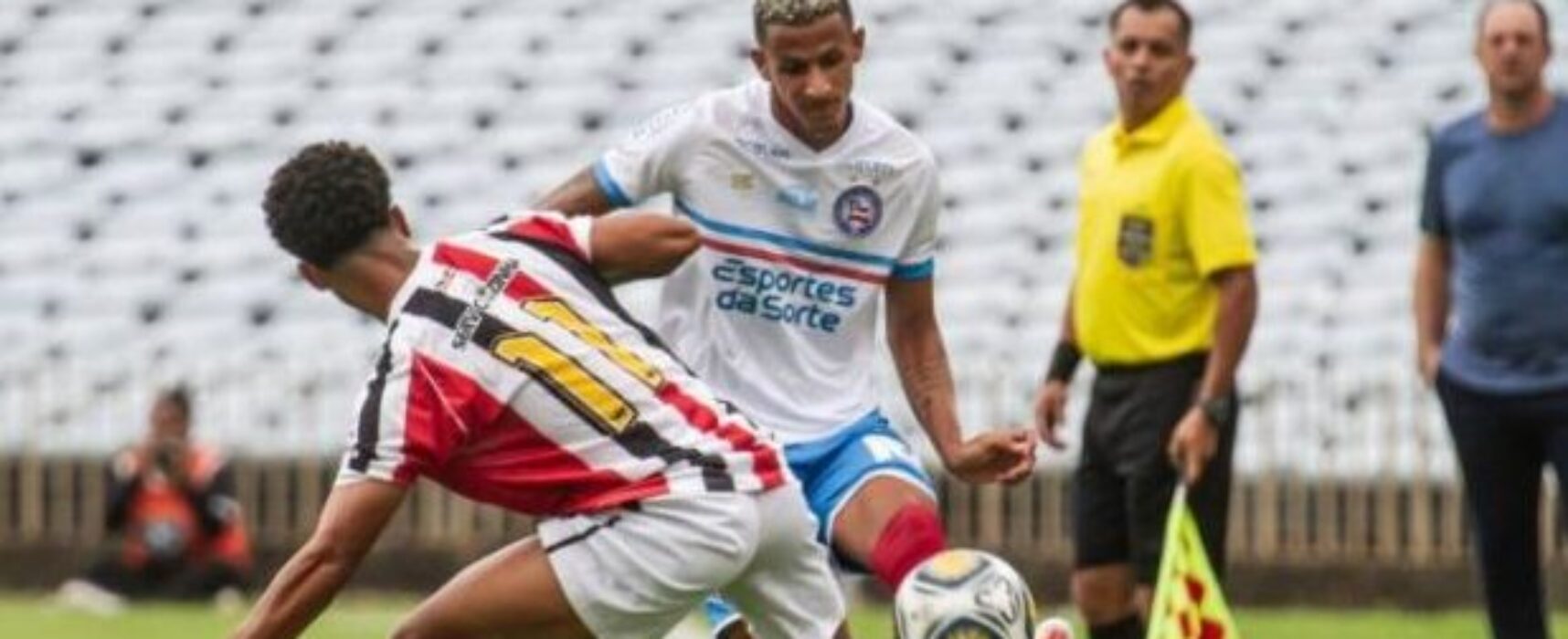 Fora de casa, Bahia apanha do River-PI pela Copa do Nordeste