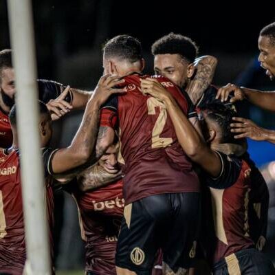 Vitória leva 2 a 1 do Flamengo e permanece no Z4 do Série A