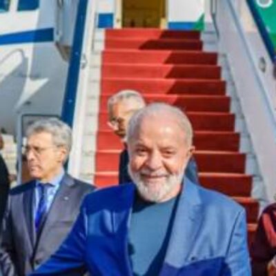 Depois dos giros no exterior, Lula promete mergulho no Brasil