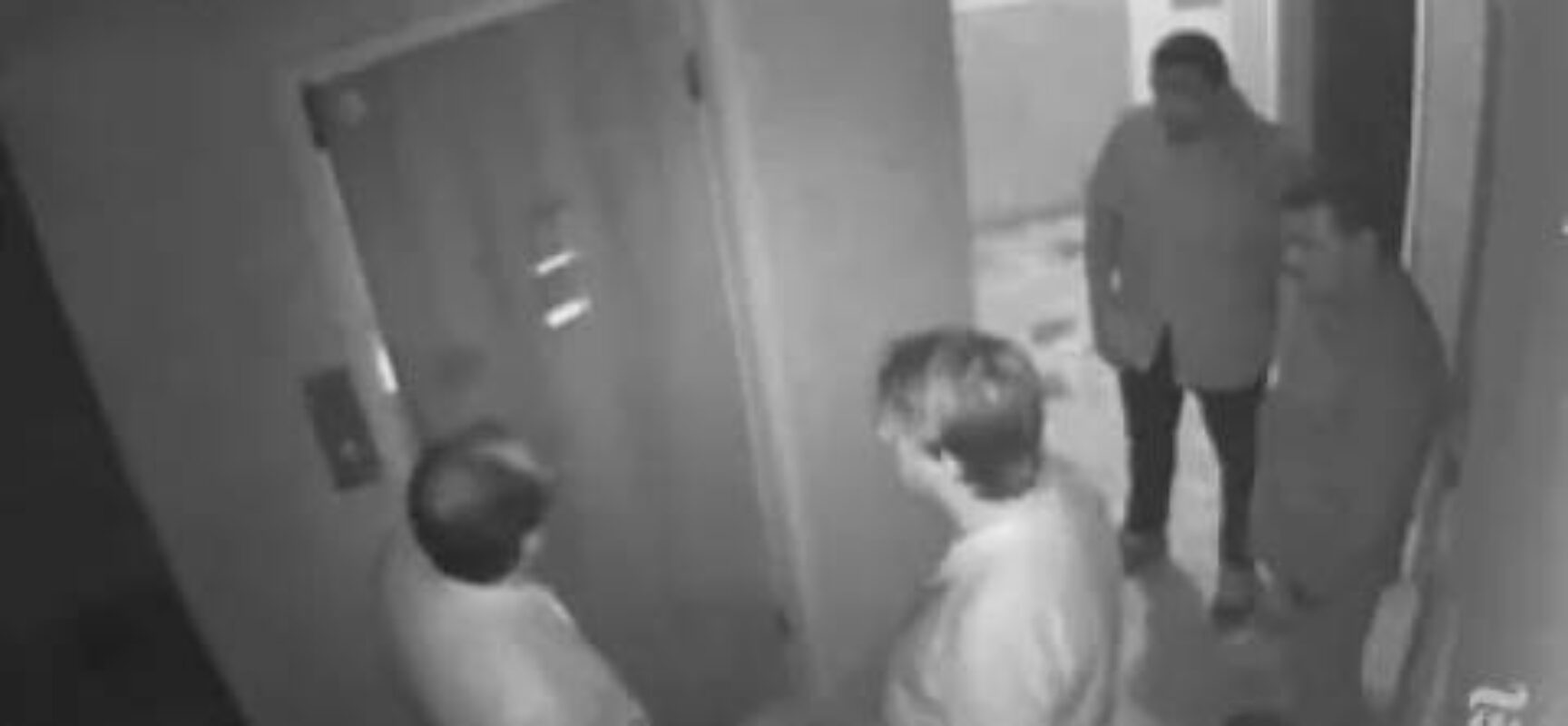 Polícia Federal vai investigar ida de Bolsonaro à embaixada da Hungria