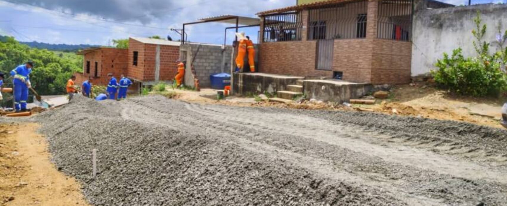 Moradores comemoram e dizem ter esperança renovada pelas obras de melhoria no Califórnia