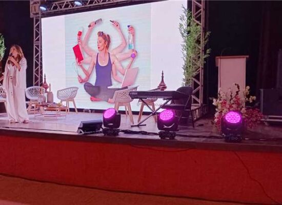 Monique Curi inspira plateia em palestra no 3° Seminário Delas para Elas