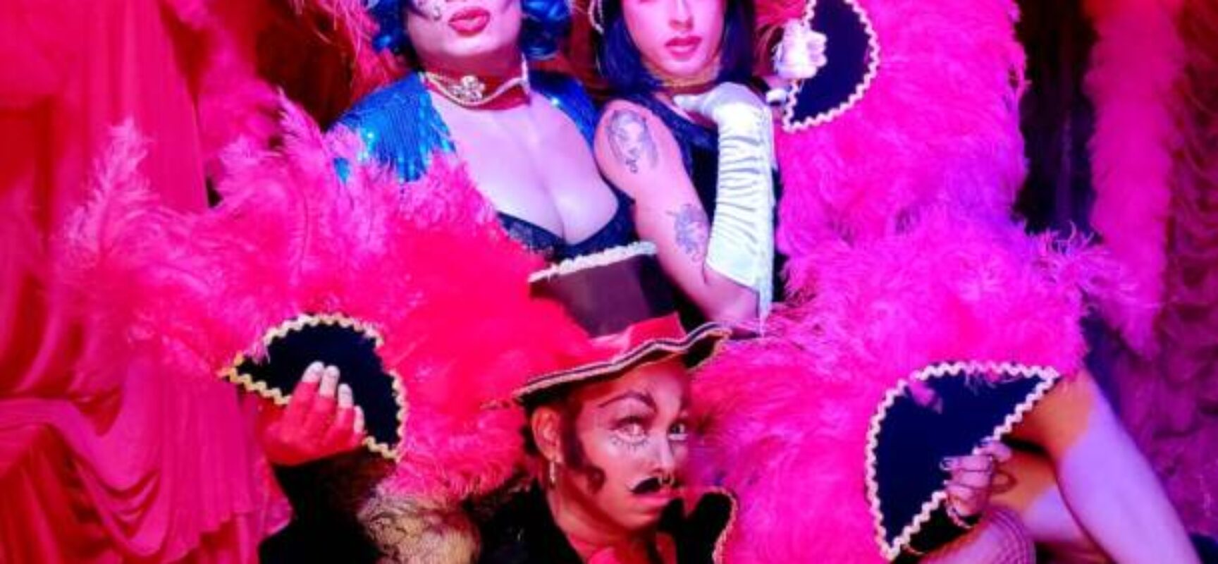 Glamour e luxuosidade marcam Cabaré: 1ª Tentação Burlesca