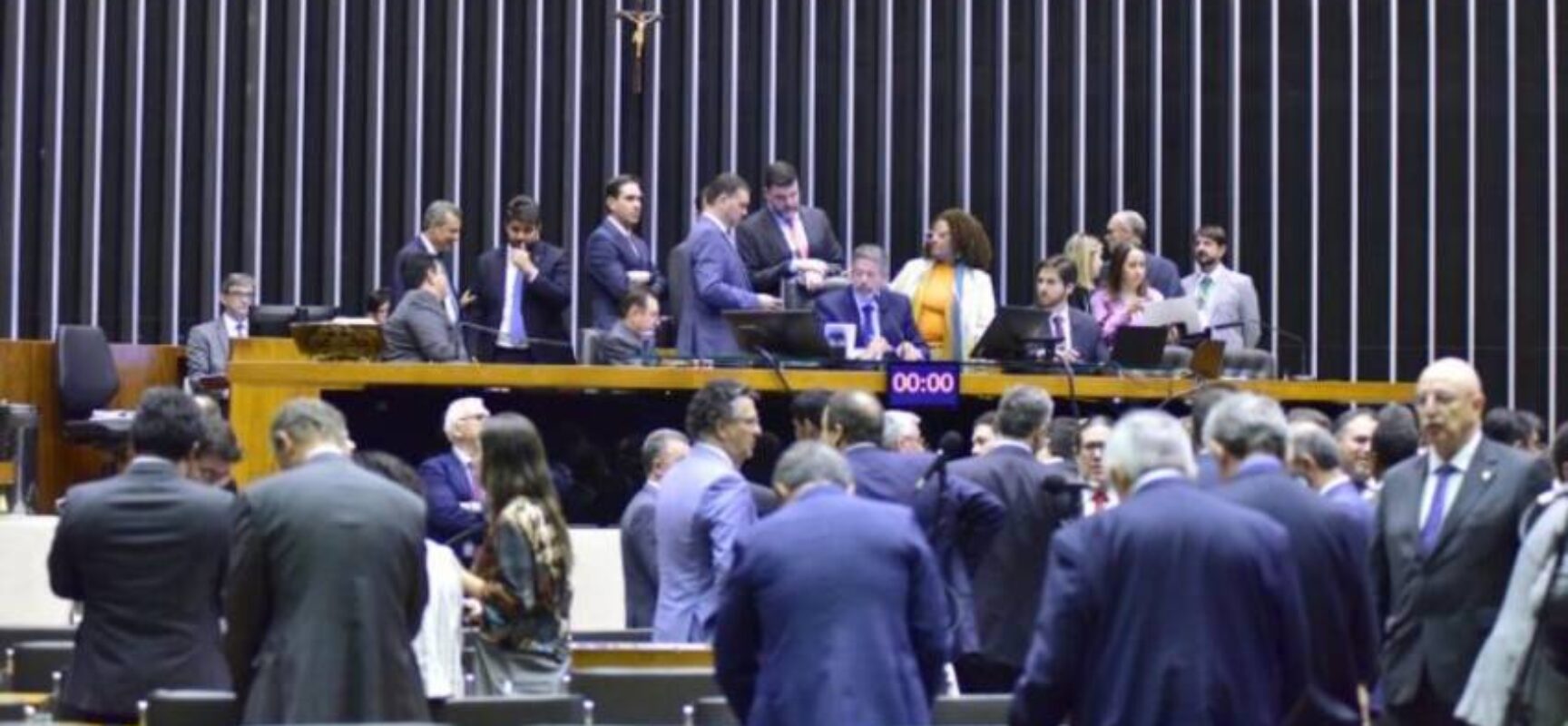 Câmara pode ficar sem mulheres na cúpula na próxima legislatura
